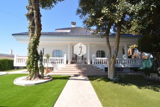 Segunda mano - Villa -
Torrevieja - Costa Blanca