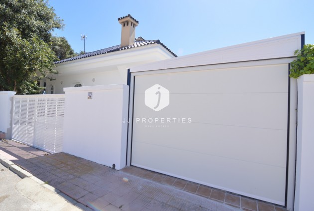 Segunda mano - Villa -
Torrevieja - Costa Blanca