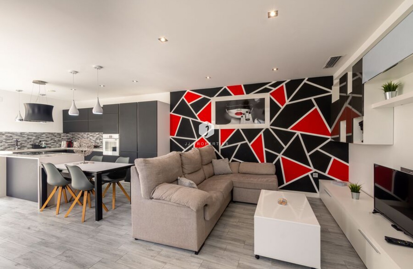 Segunda mano - Villa -
Daya Vieja - Costa Blanca