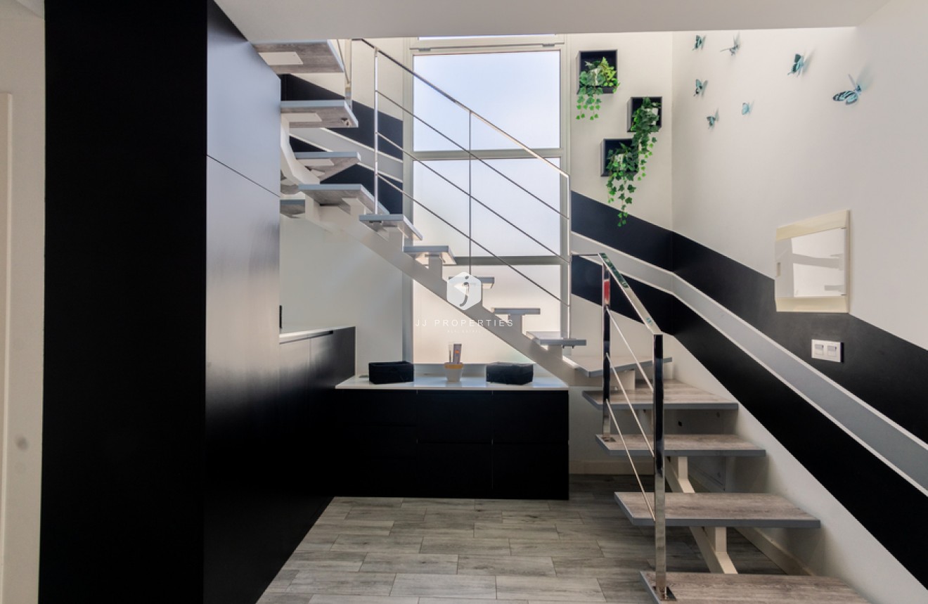 Segunda mano - Villa -
Daya Vieja - Costa Blanca