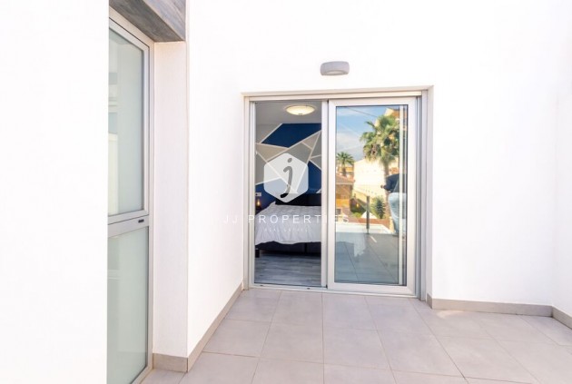 Segunda mano - Villa -
Daya Vieja - Costa Blanca