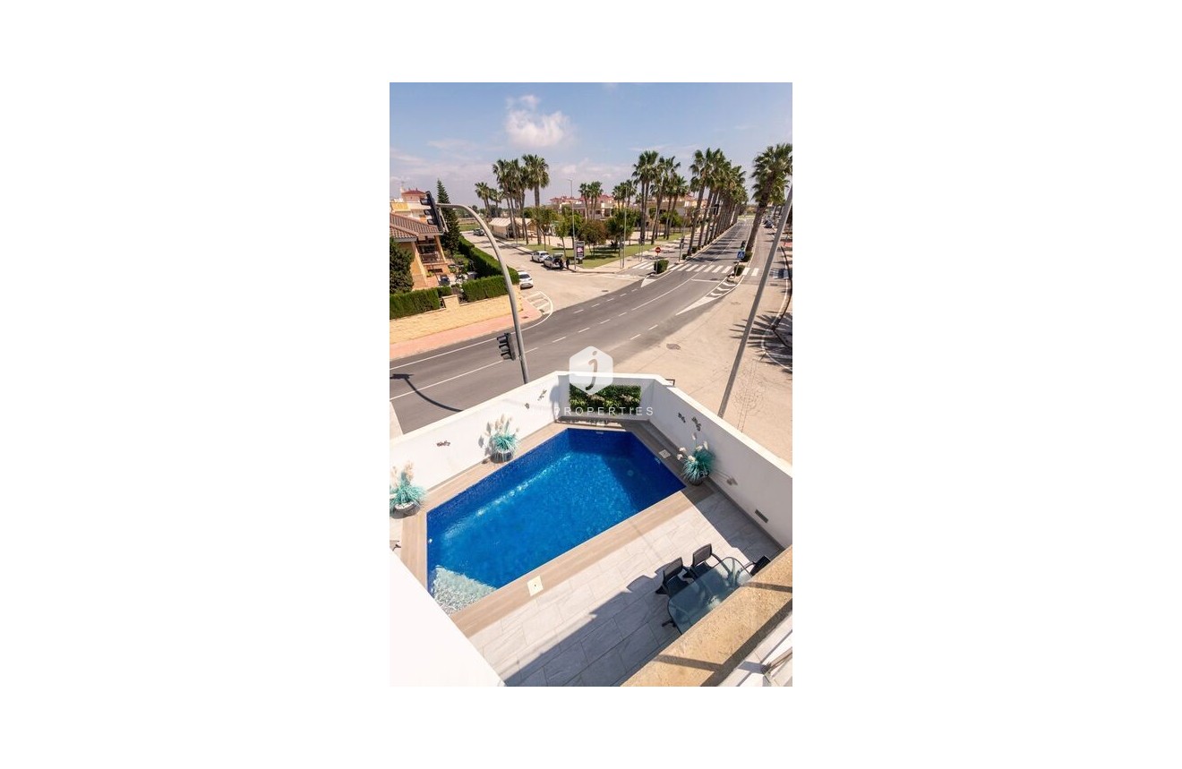 Segunda mano - Villa -
Daya Vieja - Costa Blanca