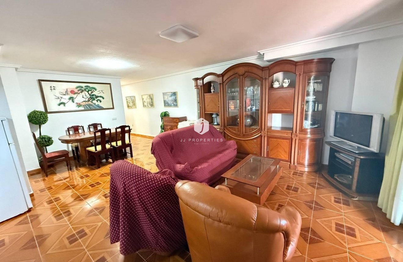 Segunda mano - Apartamento / piso -
Orihuela Costa - Punta Prima