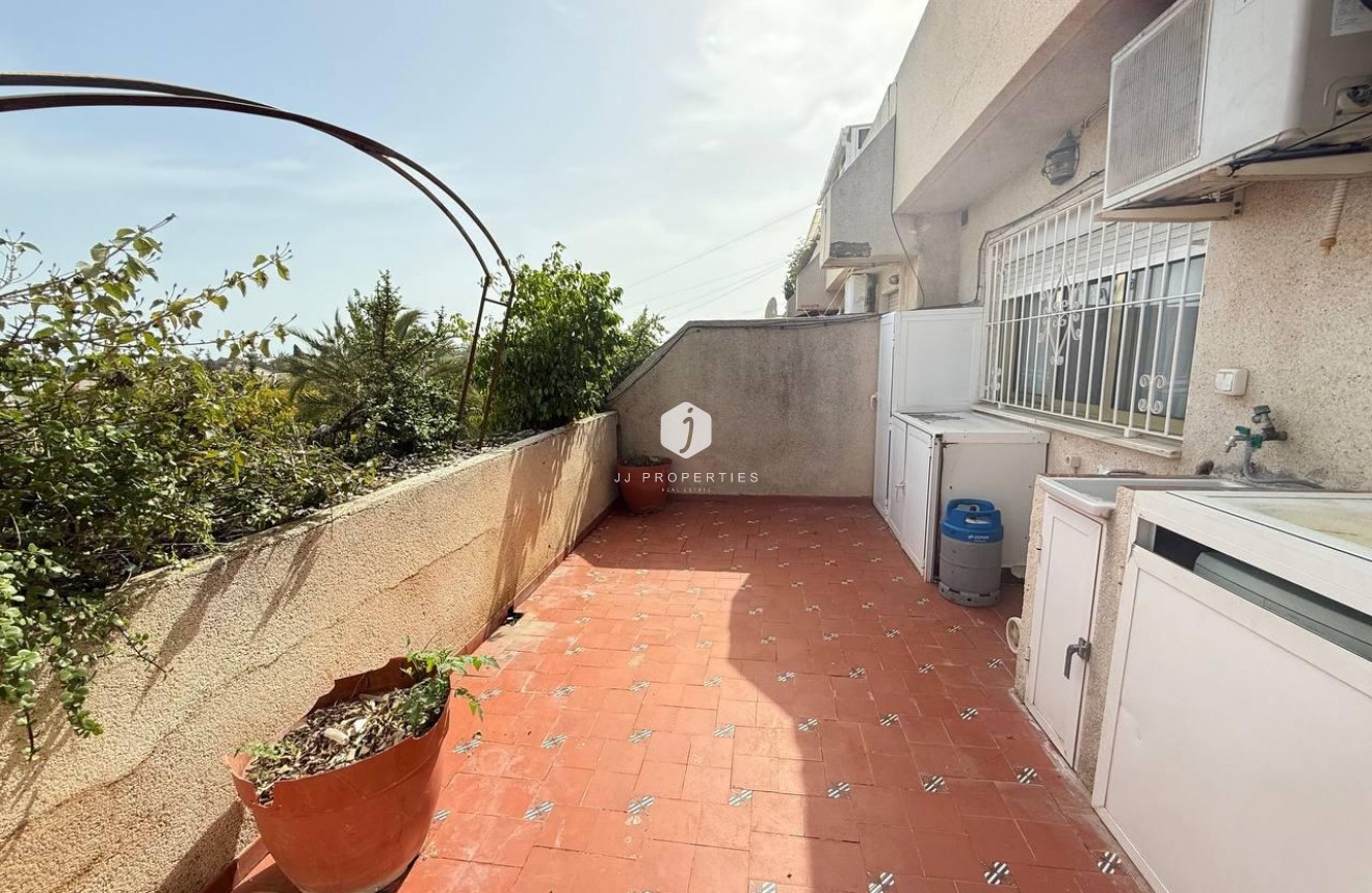 Segunda mano - Apartamento / piso -
Orihuela Costa - Punta Prima