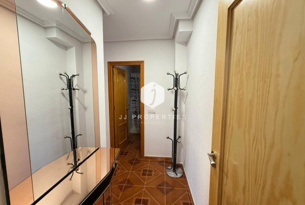 Segunda mano - Apartamento / piso -
Orihuela Costa - Punta Prima