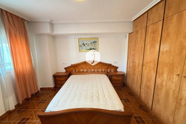 Segunda mano - Apartamento / piso -
Orihuela Costa - Punta Prima