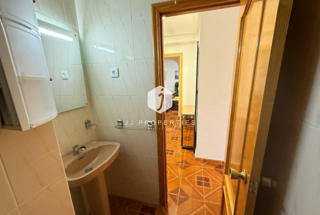 Segunda mano - Apartamento / piso -
Orihuela Costa - Punta Prima