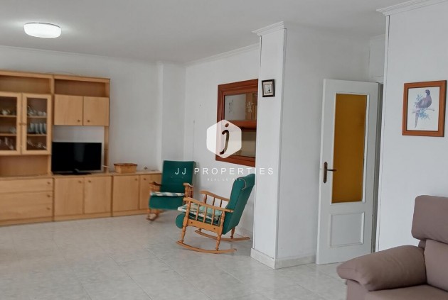 D'occasion - Appartement -
Torrevieja - PLAYA LOS LOCOS
