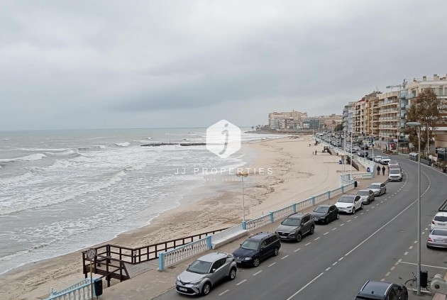 D'occasion - Appartement -
Torrevieja - PLAYA LOS LOCOS