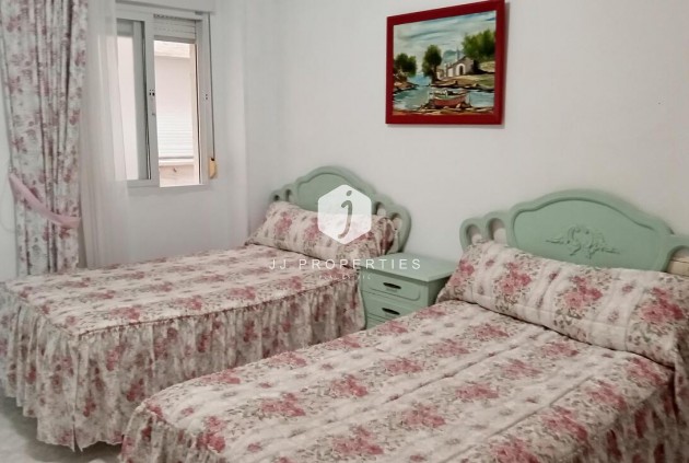 D'occasion - Appartement -
Torrevieja - PLAYA LOS LOCOS