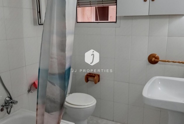 D'occasion - Appartement -
Torrevieja - PLAYA LOS LOCOS