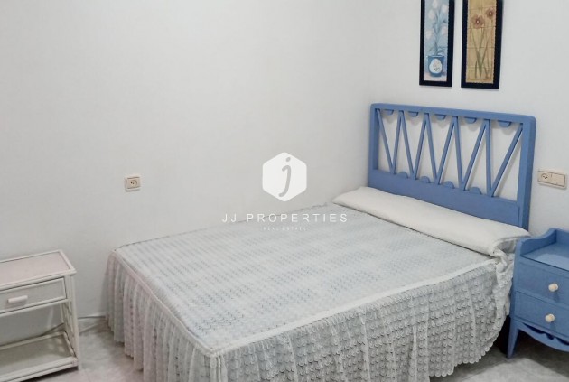 D'occasion - Appartement -
Torrevieja - PLAYA LOS LOCOS