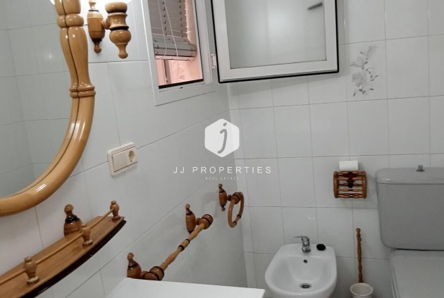 D'occasion - Appartement -
Torrevieja - PLAYA LOS LOCOS