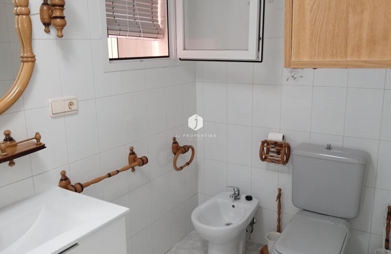 D'occasion - Appartement -
Torrevieja - PLAYA LOS LOCOS