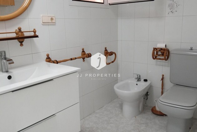 D'occasion - Appartement -
Torrevieja - PLAYA LOS LOCOS