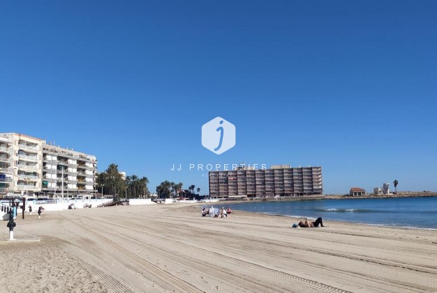 D'occasion - Appartement -
Torrevieja - PLAYA LOS LOCOS