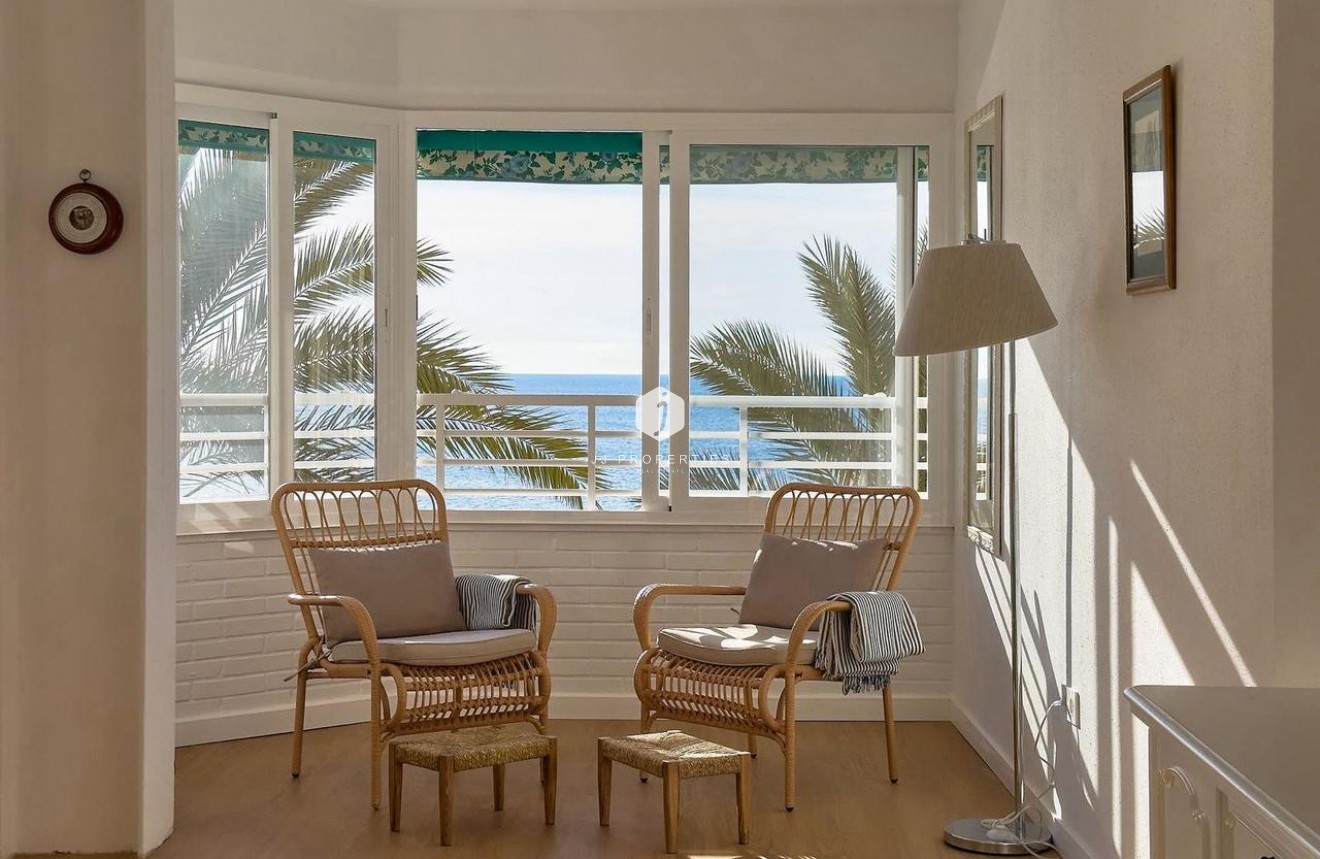 D'occasion - Appartement -
Torrevieja - Costa Blanca