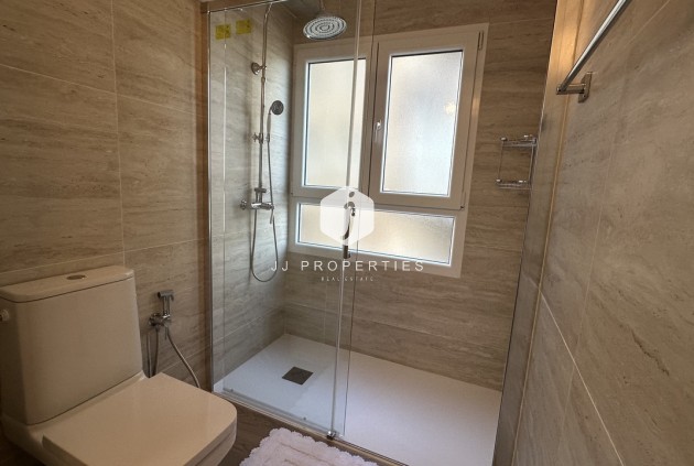 D'occasion - Appartement -
Torrevieja - Costa Blanca