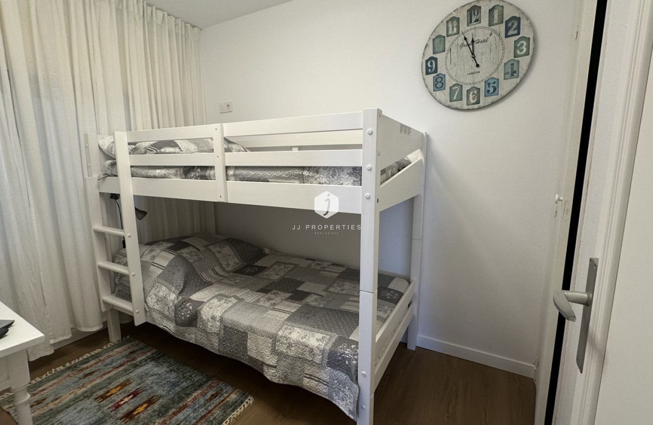 D'occasion - Appartement -
Torrevieja - Costa Blanca