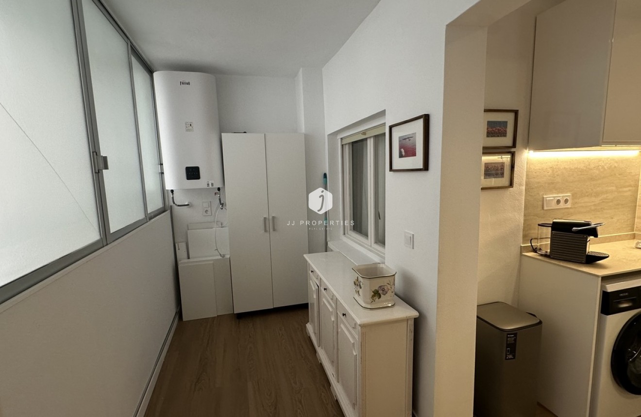 D'occasion - Appartement -
Torrevieja - Costa Blanca