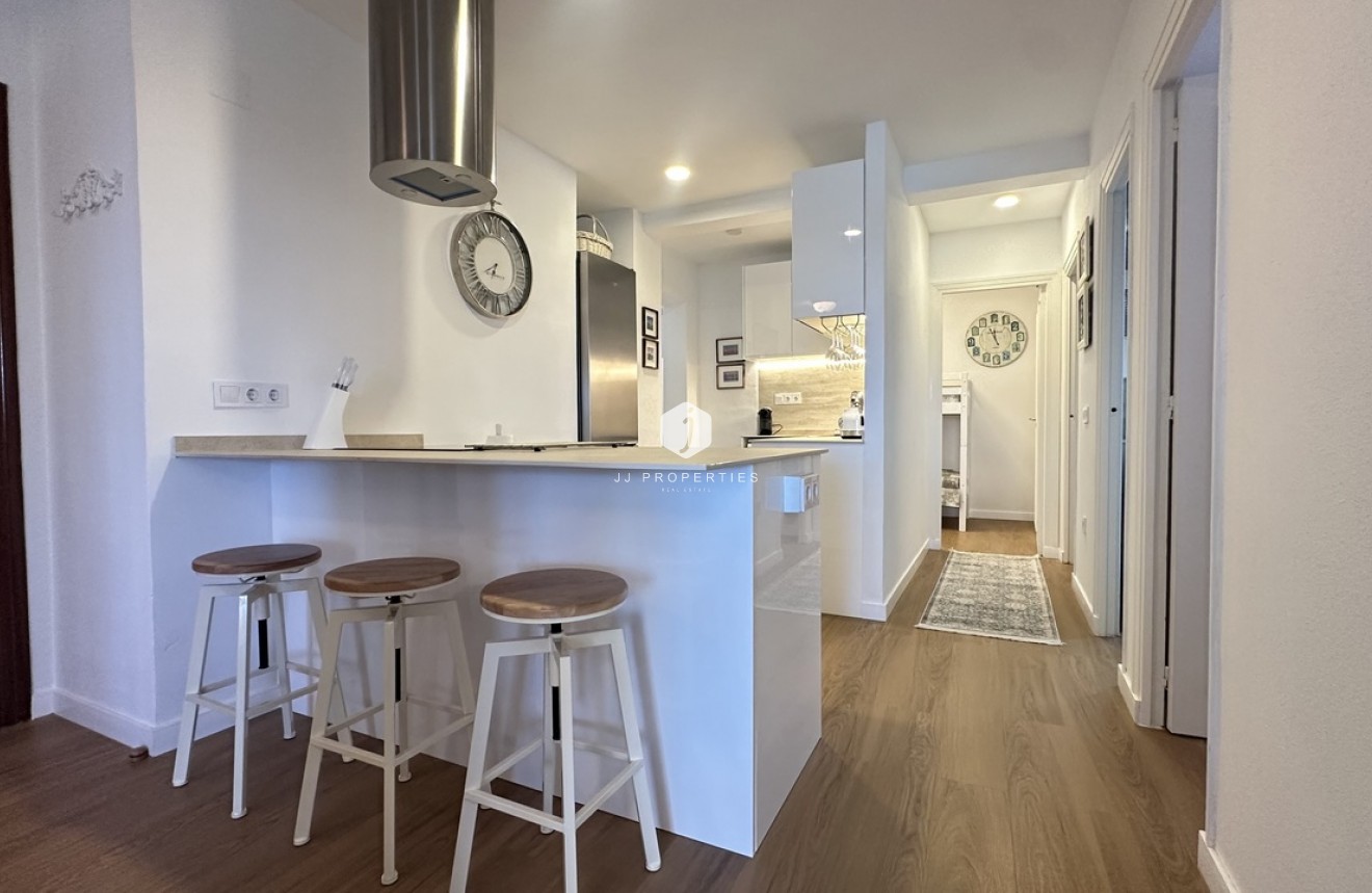 D'occasion - Appartement -
Torrevieja - Costa Blanca