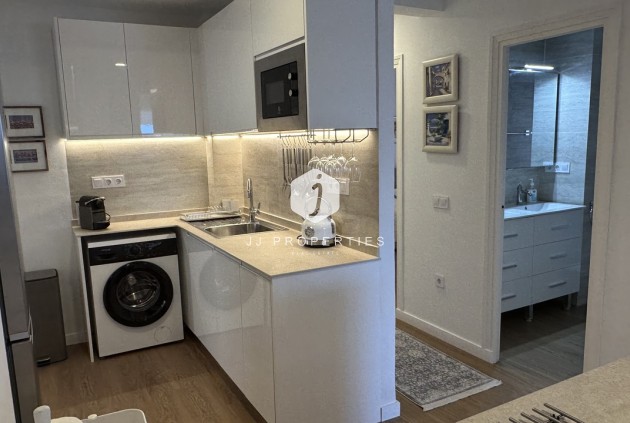 D'occasion - Appartement -
Torrevieja - Costa Blanca