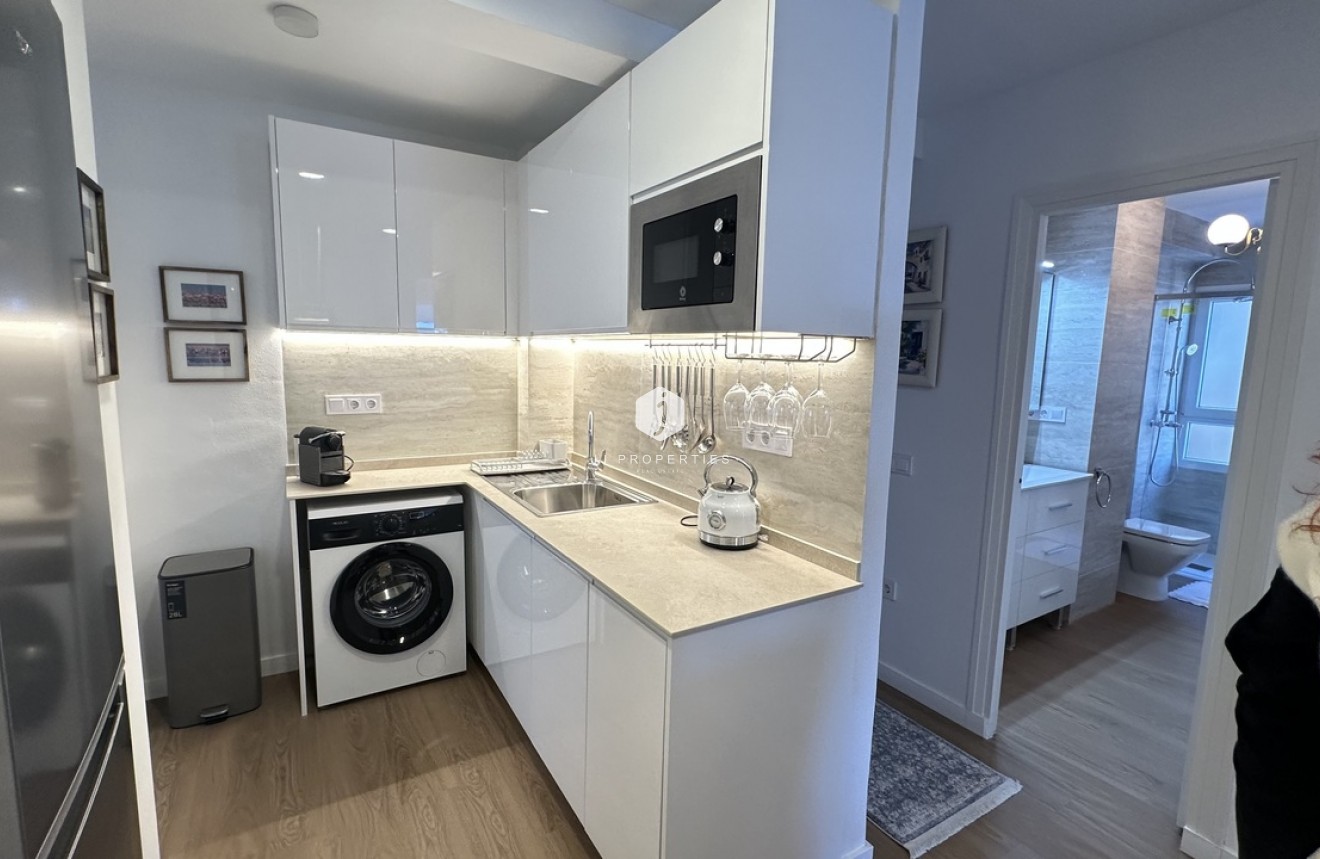 D'occasion - Appartement -
Torrevieja - Costa Blanca