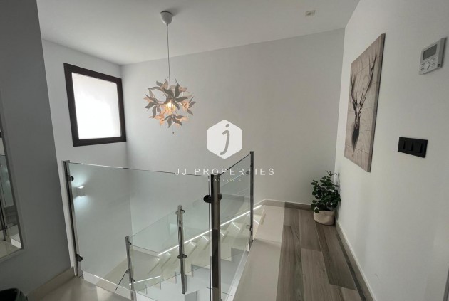 Segunda mano - Villa -
Los Balcones - Costa Blanca