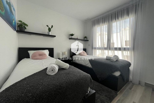 Segunda mano - Villa -
Los Balcones - Costa Blanca