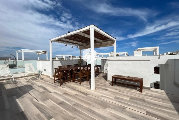 Segunda mano - Villa -
Los Balcones - Costa Blanca