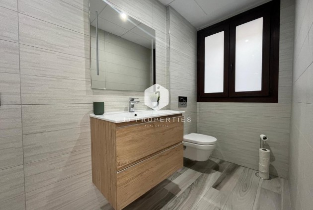 Segunda mano - Villa -
Los Balcones - Costa Blanca