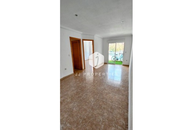 Resale - Apartment / flat -
Torrevieja - Playa de los Locos