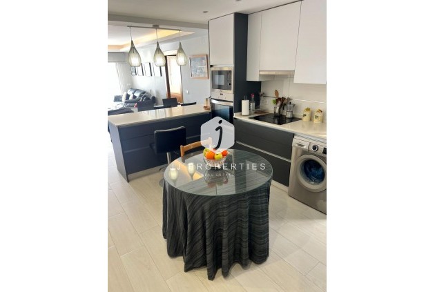 Segunda mano - Apartamento / piso -
Torrevieja - Playa del Cura