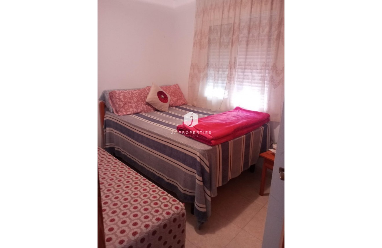 Z drugiej ręki - Daszek -
Torrevieja