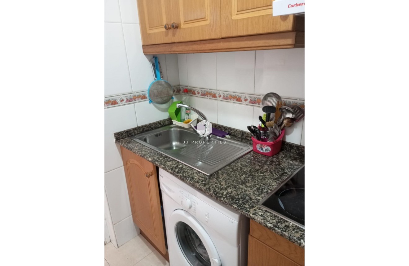 Z drugiej ręki - Daszek -
Torrevieja