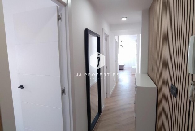 Segunda mano - Apartamento / piso -
Torrevieja - PARQUE DE LAS NACIONES