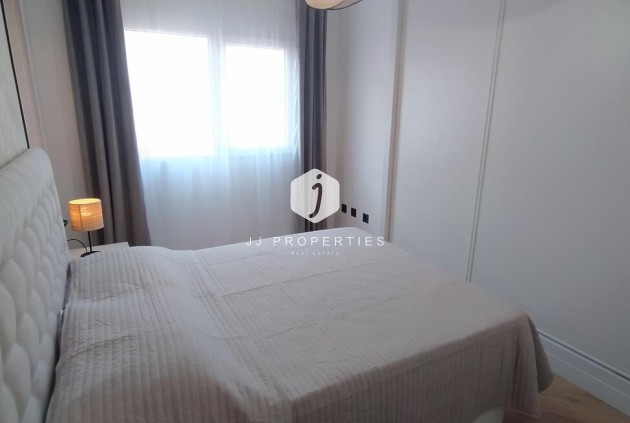 Segunda mano - Apartamento / piso -
Torrevieja - PARQUE DE LAS NACIONES