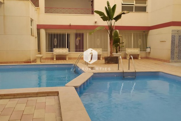 Segunda mano - Apartamento / piso -
Torrevieja - PARQUE DE LAS NACIONES