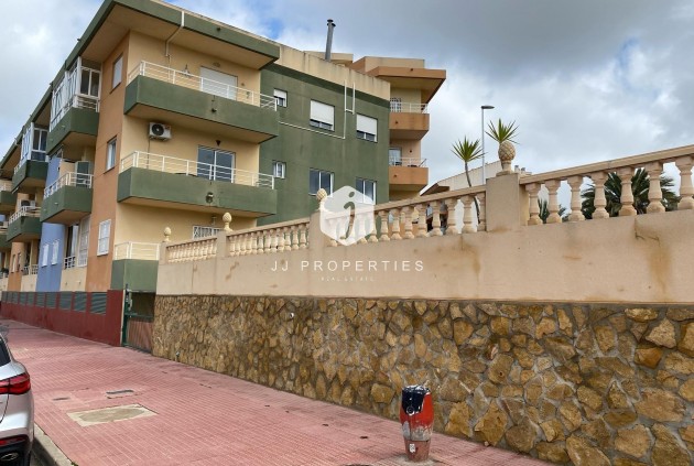 Segunda mano - Apartamento / piso -
San Miguel de Salinas - Pueblo 9