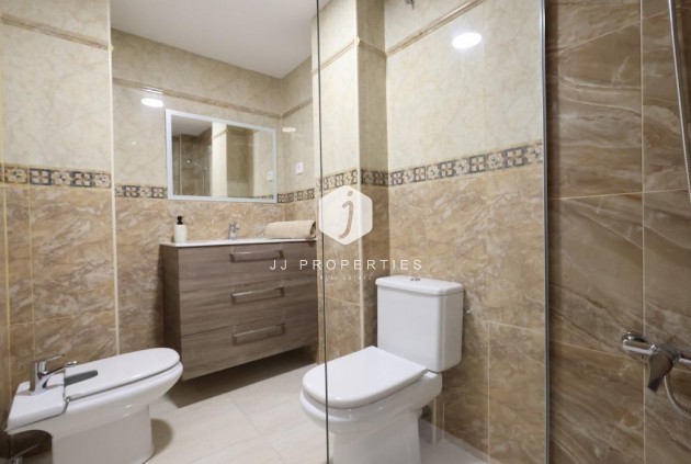 Segunda mano - Apartamento / piso -
Torrevieja - Costa Blanca