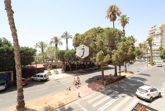 Segunda mano - Apartamento / piso -
Torrevieja - Costa Blanca