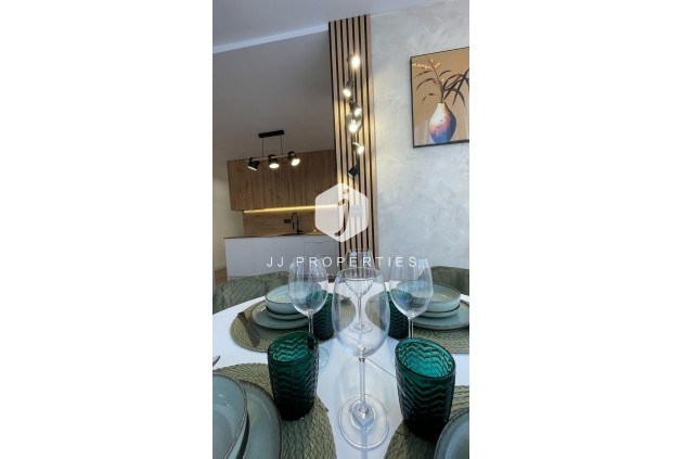 Segunda mano - Apartamento / piso -
Torrevieja - PARQUE DE LAS NACIONES