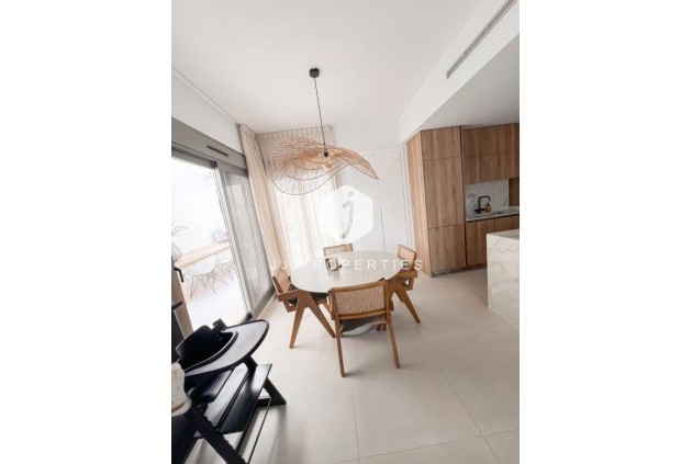 D'occasion - Villa -
San Miguel de Salinas - Inland