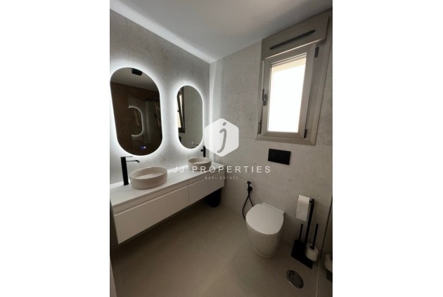 D'occasion - Villa -
San Miguel de Salinas - Inland