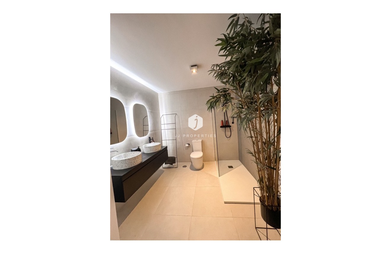 D'occasion - Villa -
San Miguel de Salinas - Inland