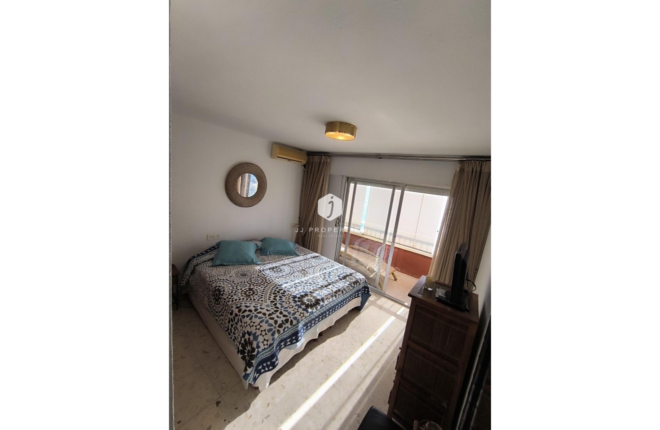 Segunda mano - Apartamento / piso -
Torrevieja - Las Piscinas Naturales