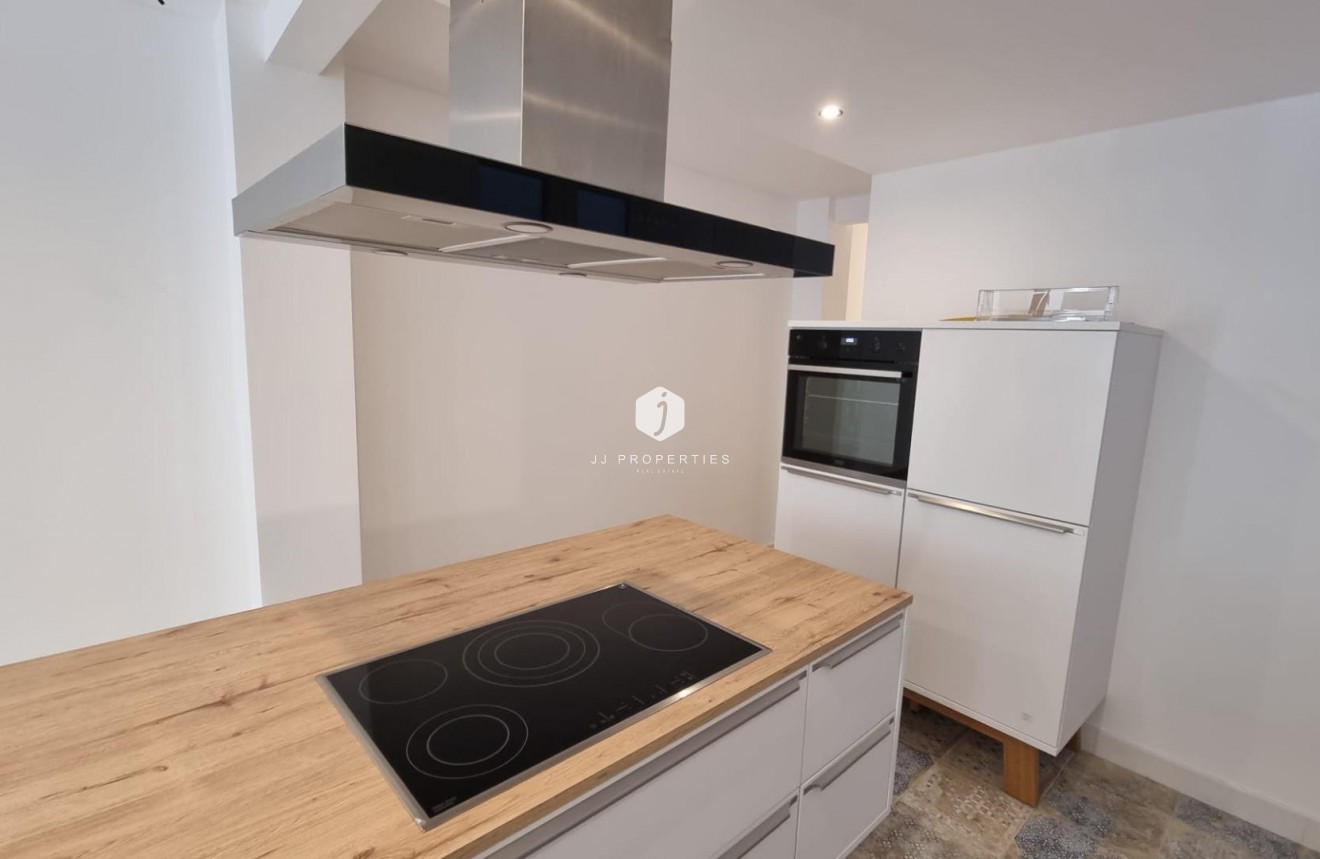 Segunda mano - Apartamento / piso -
Torrevieja