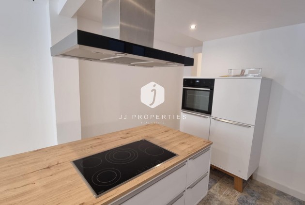 Segunda mano - Apartamento / piso -
Torrevieja