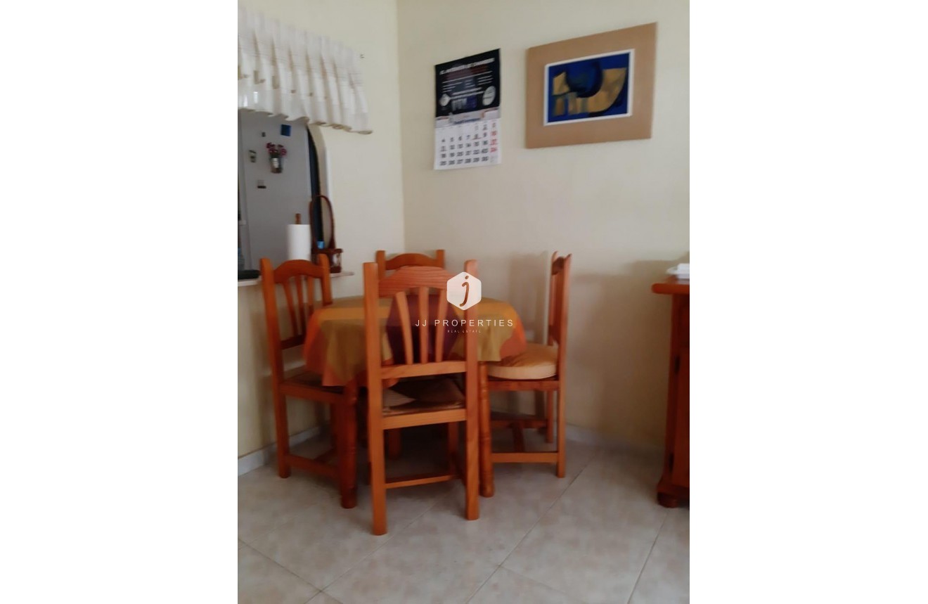 Segunda mano - Bungalow -
Torrevieja - Cabo cervera