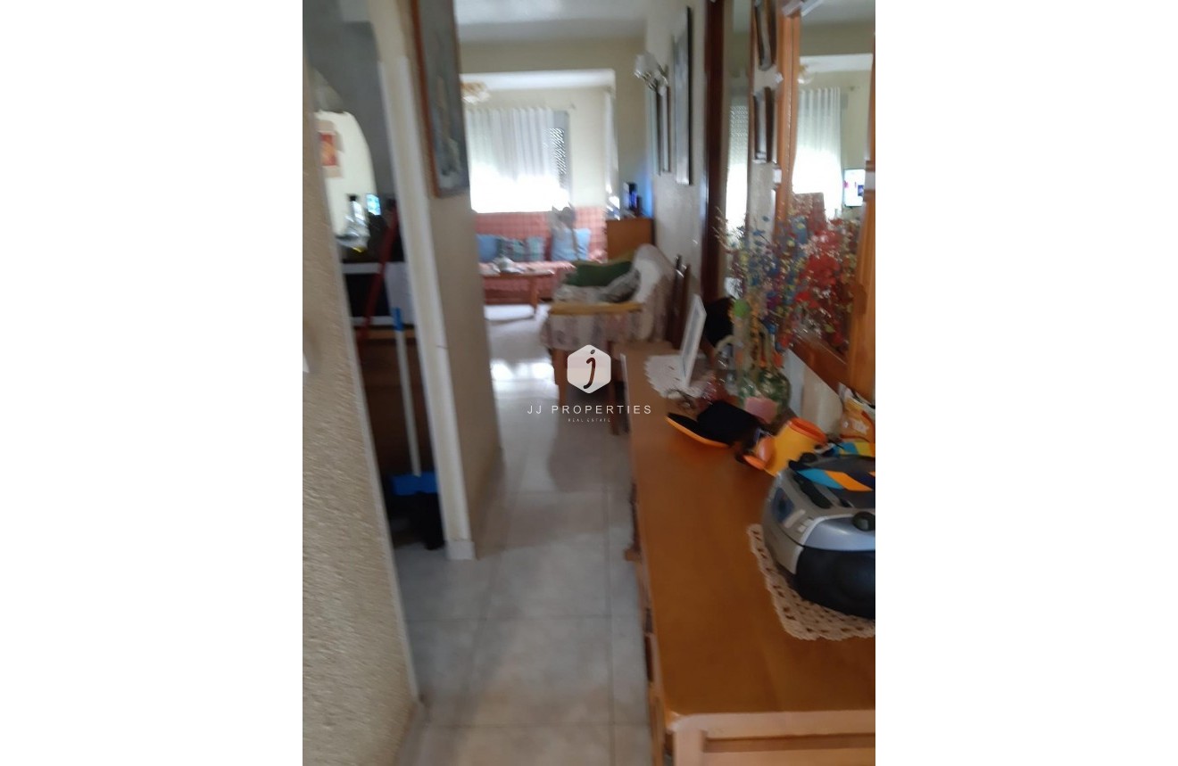 Segunda mano - Bungalow -
Torrevieja - Cabo cervera